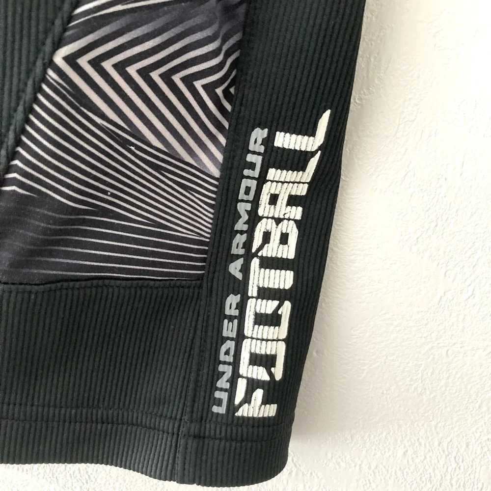 Under Armour Black Athletic Shorts Size S